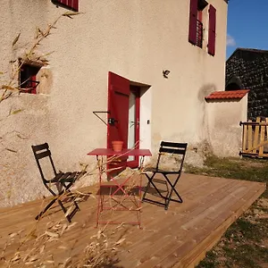  Hébergement de vacances Romantique De La Ferme Du Pral